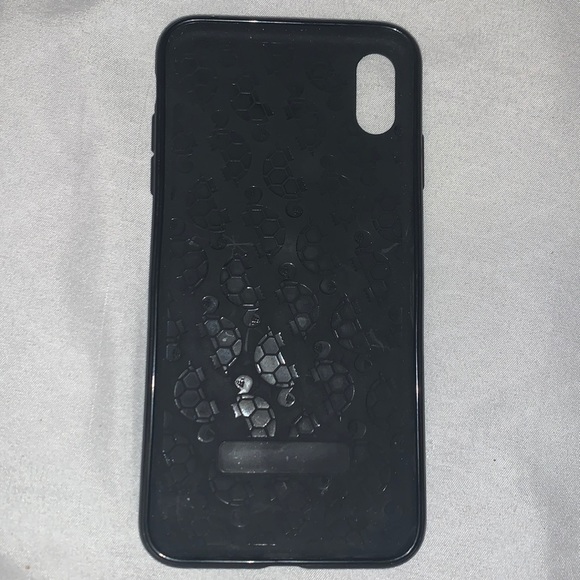 Phone case - Picture 2 of 2